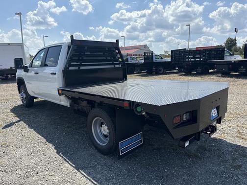 2025 Chevrolet Silverado 3500 WT