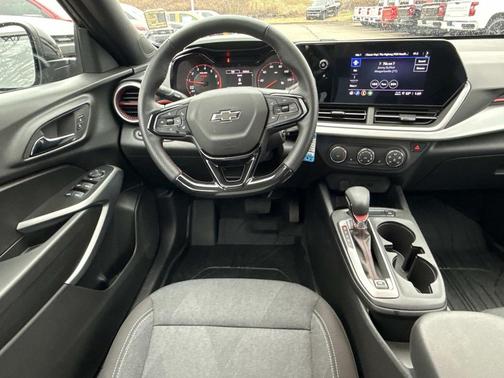 2024 Chevrolet Trax FWD 1RS