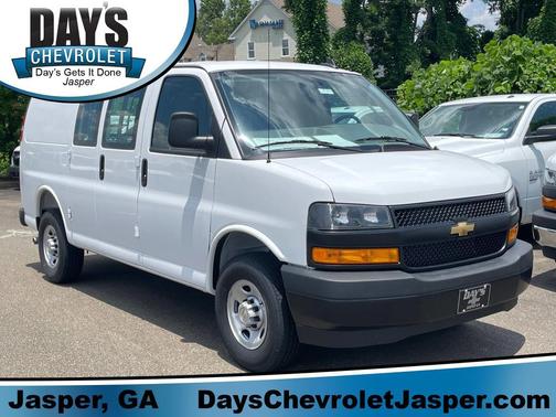 2025 Chevrolet Express 2500 RWD 2500 Regular Wheelbase WT