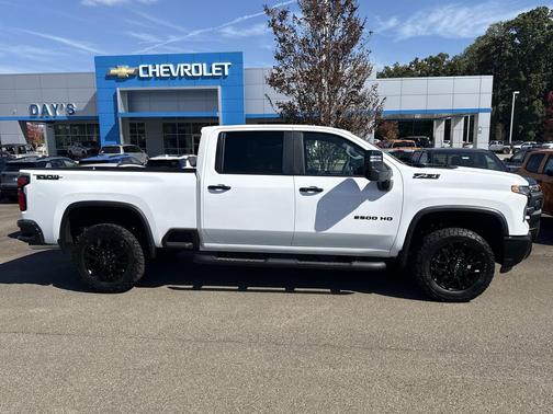 2026 Chevrolet Silverado 2500 LT