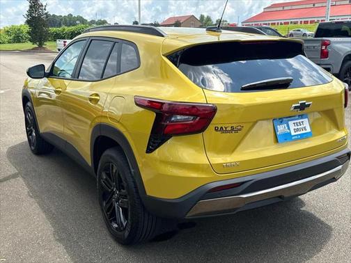 2025 Chevrolet Trax FWD ACTIV