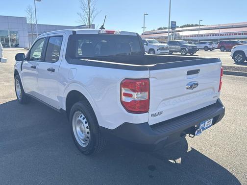 2024 Ford Maverick XL