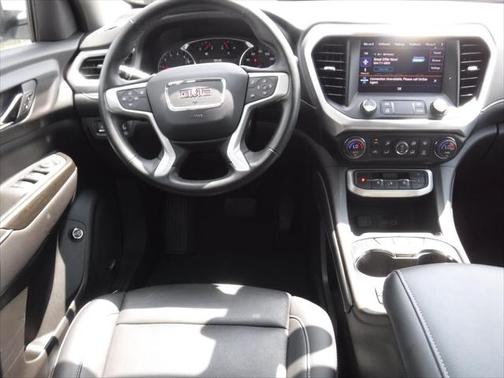 2023 GMC Acadia FWD SLT