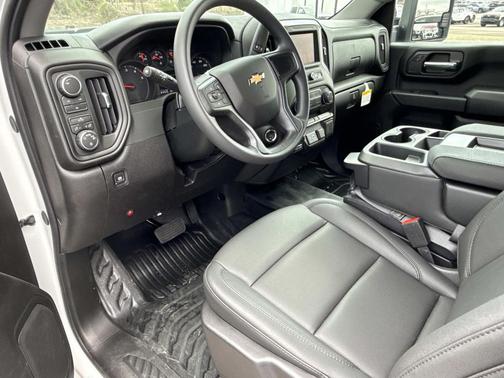 Summit White 2026 Chevrolet Silverado 3500 WT