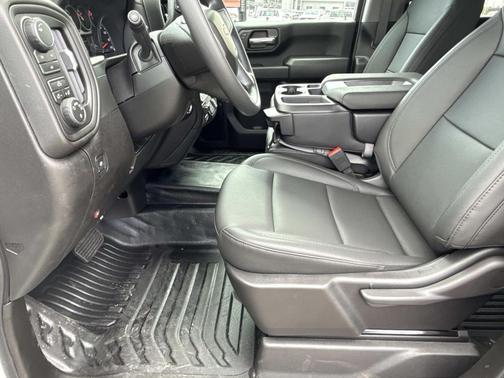Summit White 2026 Chevrolet Silverado 3500 WT