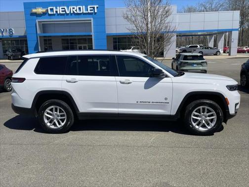 2022 Jeep Grand Cherokee L Laredo