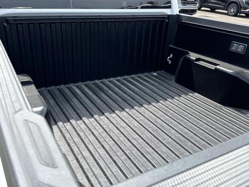 Ice Cap 2026 Toyota Tacoma SR5