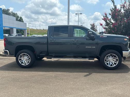 2025 Chevrolet Silverado 2500 LT