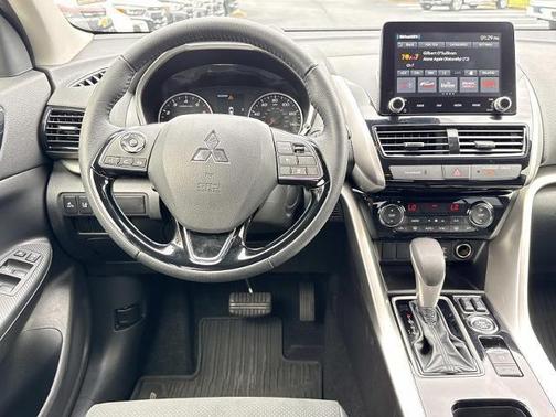 White Diamond 2024 Mitsubishi Eclipse Cross SE