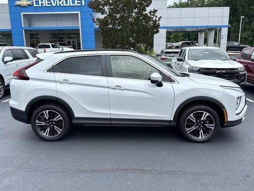 White Diamond 2024 Mitsubishi Eclipse Cross SE