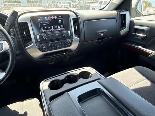 Summit White 2019 GMC Sierra 1500 SLE