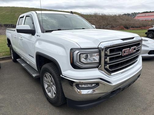 Summit White 2019 GMC Sierra 1500 SLE