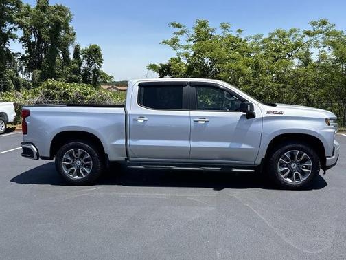 Silver Ice Metallic 2021 Chevrolet Silverado 1500 RST