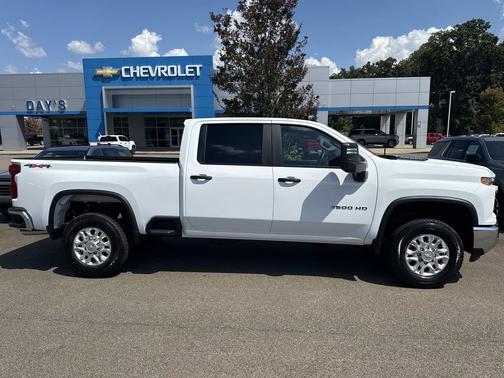 2026 Chevrolet Silverado 3500 WT