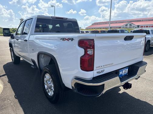 2026 Chevrolet Silverado 3500 WT