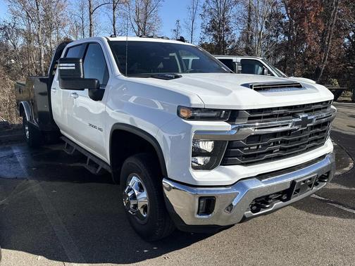 2024 Chevrolet Silverado 3500 LT