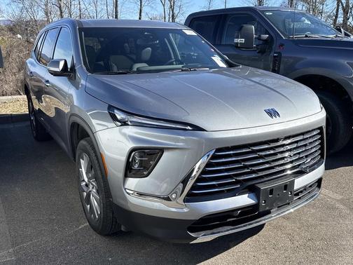 2025 Buick Enclave Preferred FWD