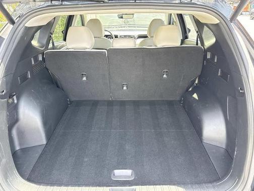 Black Pearl 2024 Hyundai TUCSON Limited