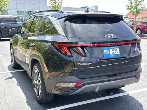 Black Pearl 2024 Hyundai TUCSON Limited