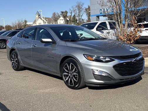 2023 Chevrolet Malibu RS