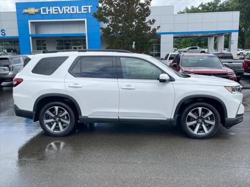 2023 Honda Pilot AWD Elite