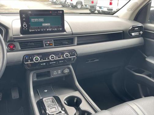 2023 Honda Pilot AWD Elite