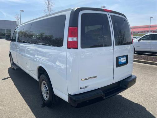 2022 Chevrolet Express 3500 RWD 3500 Extended Wheelbase LS