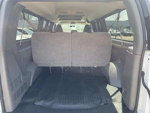 2022 Chevrolet Express 3500 RWD 3500 Extended Wheelbase LS