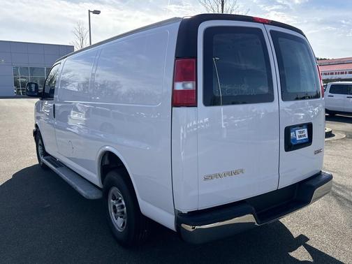 2023 GMC Savana 2500 Work Van