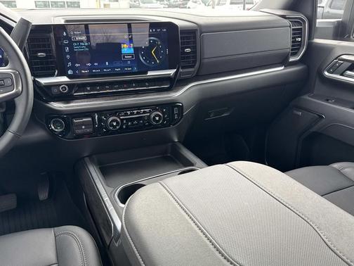 2025 Chevrolet Silverado 2500 LTZ