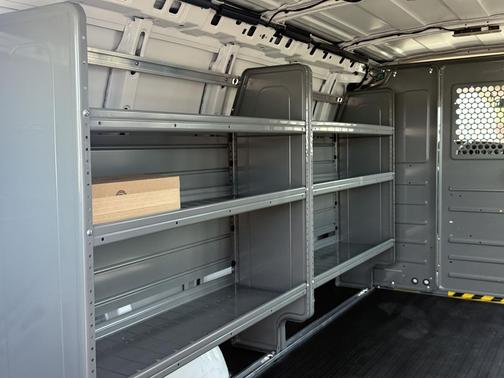 2025 Chevrolet Express 2500 RWD 2500 Regular Wheelbase WT