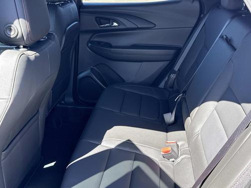 Sterling Gray Metallic 2026 Chevrolet Trailblazer RS