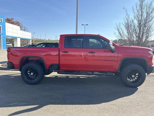2026 Chevrolet Silverado 2500 Custom