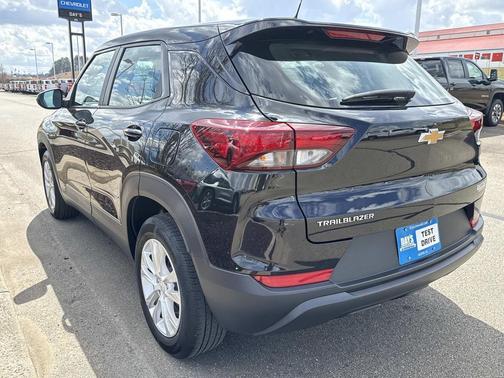 2023 Chevrolet Trailblazer LS
