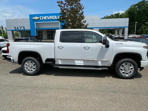 2025 Chevrolet Silverado 3500 High Country