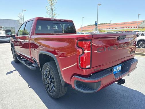 Radiant Red Tintcoat 2025 Chevrolet Silverado 2500 High Country