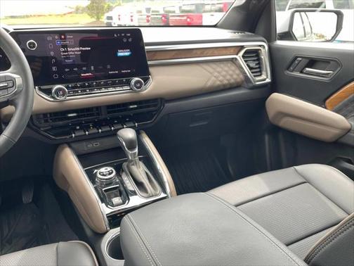 2024 GMC Canyon Denali