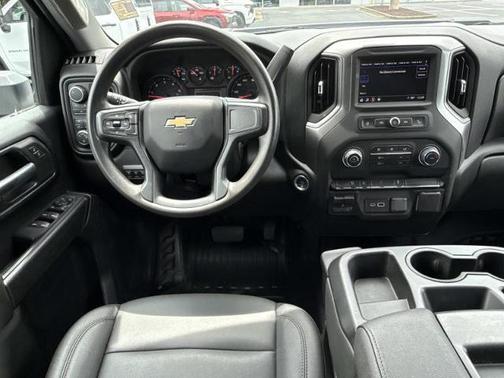 Summit White 2025 Chevrolet Silverado 3500 WT