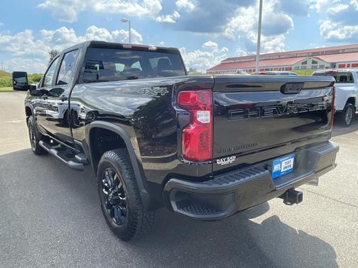 2025 Chevrolet Silverado 2500 Custom