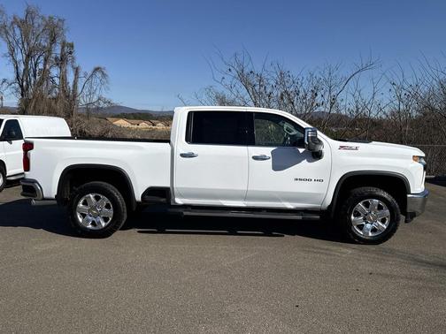 2022 Chevrolet Silverado 3500 LTZ