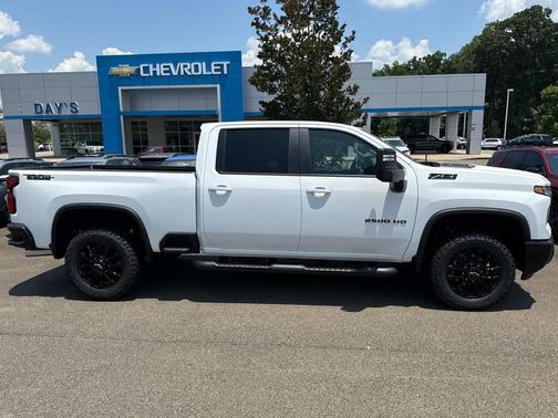 2025 Chevrolet Silverado 2500 LT