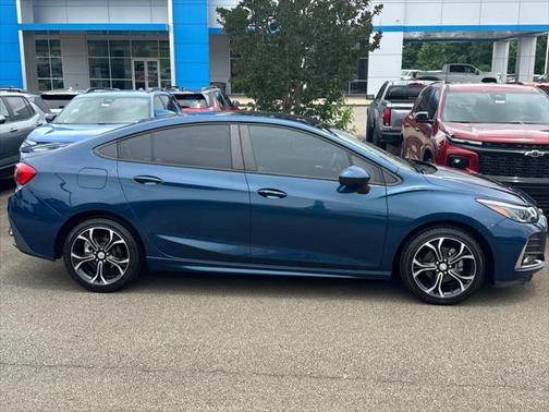 2019 Chevrolet Cruze LT