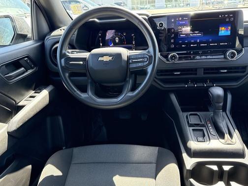 2023 Chevrolet Colorado WT