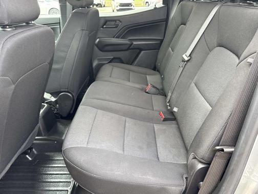 2023 Chevrolet Colorado WT