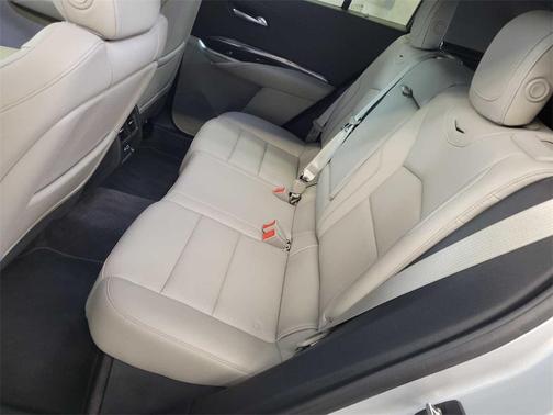 2020 Cadillac XT4 Luxury