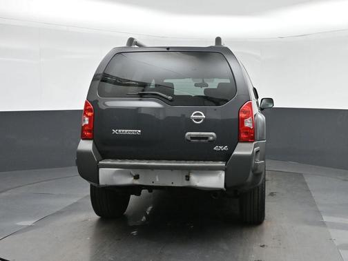 Night Armor Pearl/Mica 2010 Nissan Xterra X
