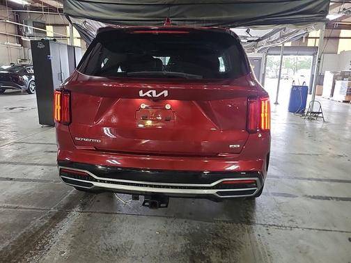 Passion Red 2023 Kia Sorento SX