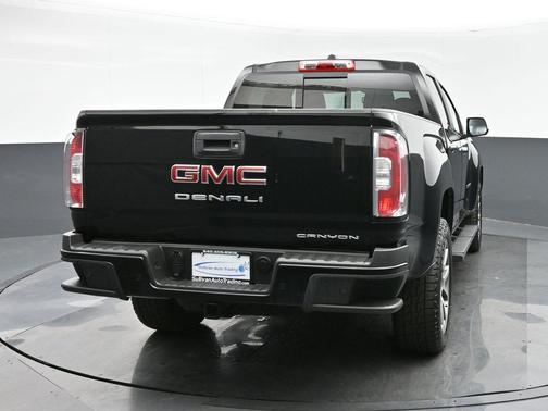 2021 GMC Canyon Denali