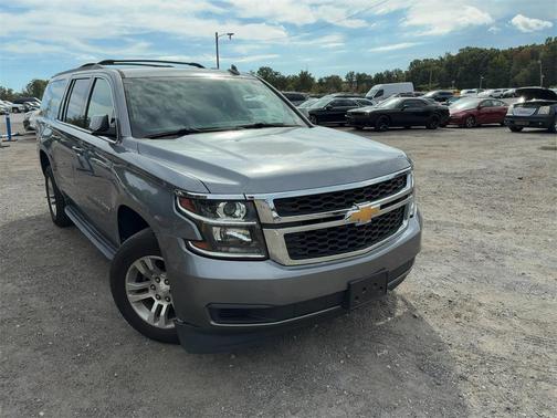 2019 Chevrolet Suburban LT