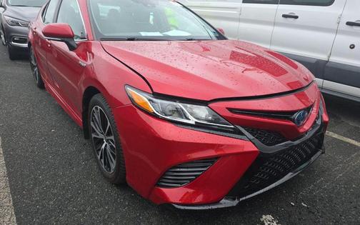 Supersonic Red 2020 Toyota Camry SE